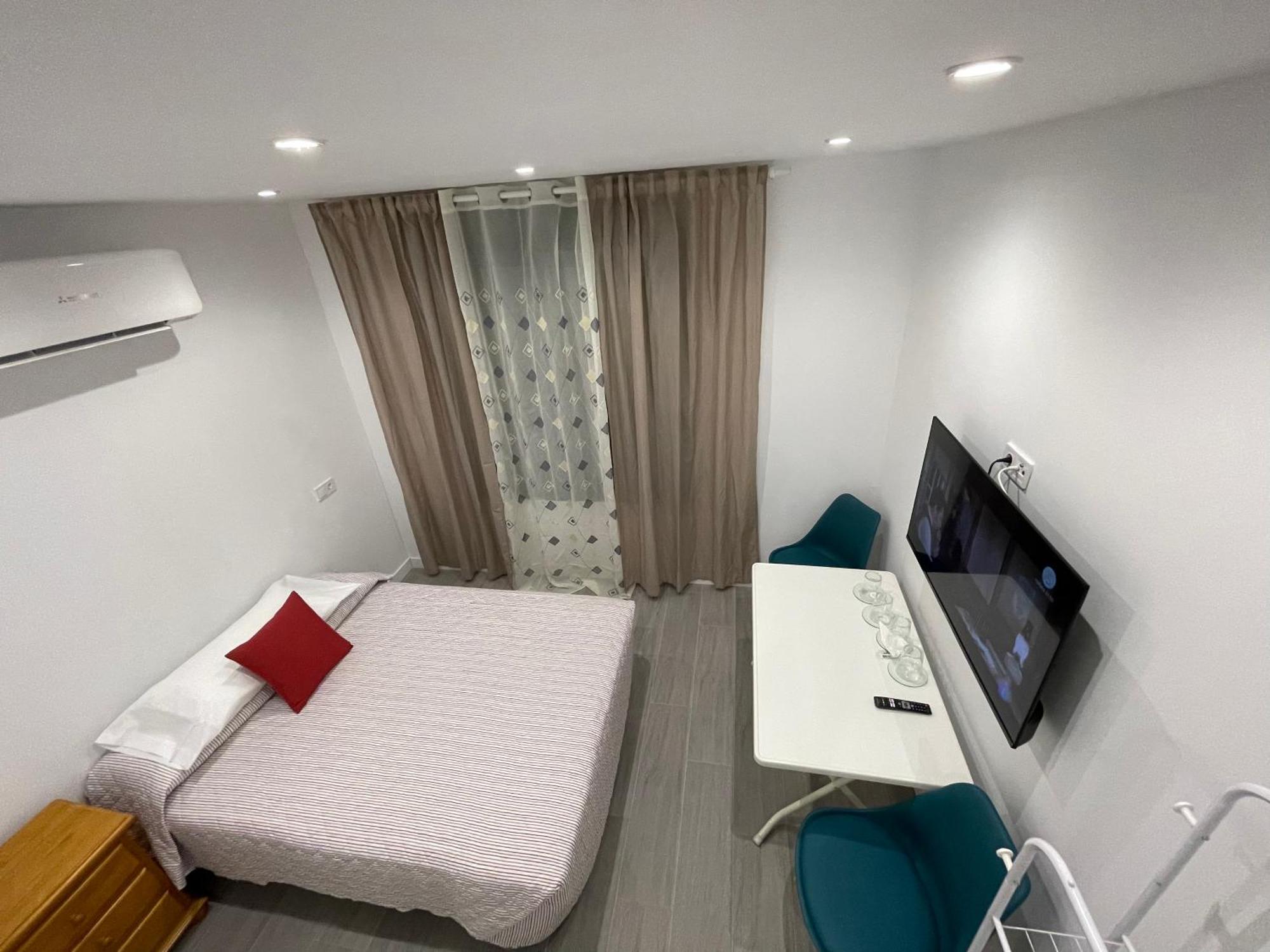 Estudios Nuevos Madrid Centro Eksteriør bilde